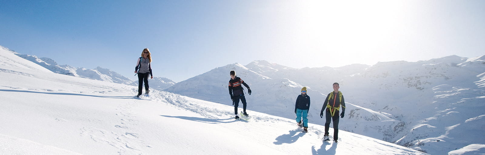 How to have a good holiday in the mountains without skiing?